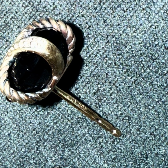 David Yurman Pave Diamond Wrap ONYX studs - Picture 8 of 8